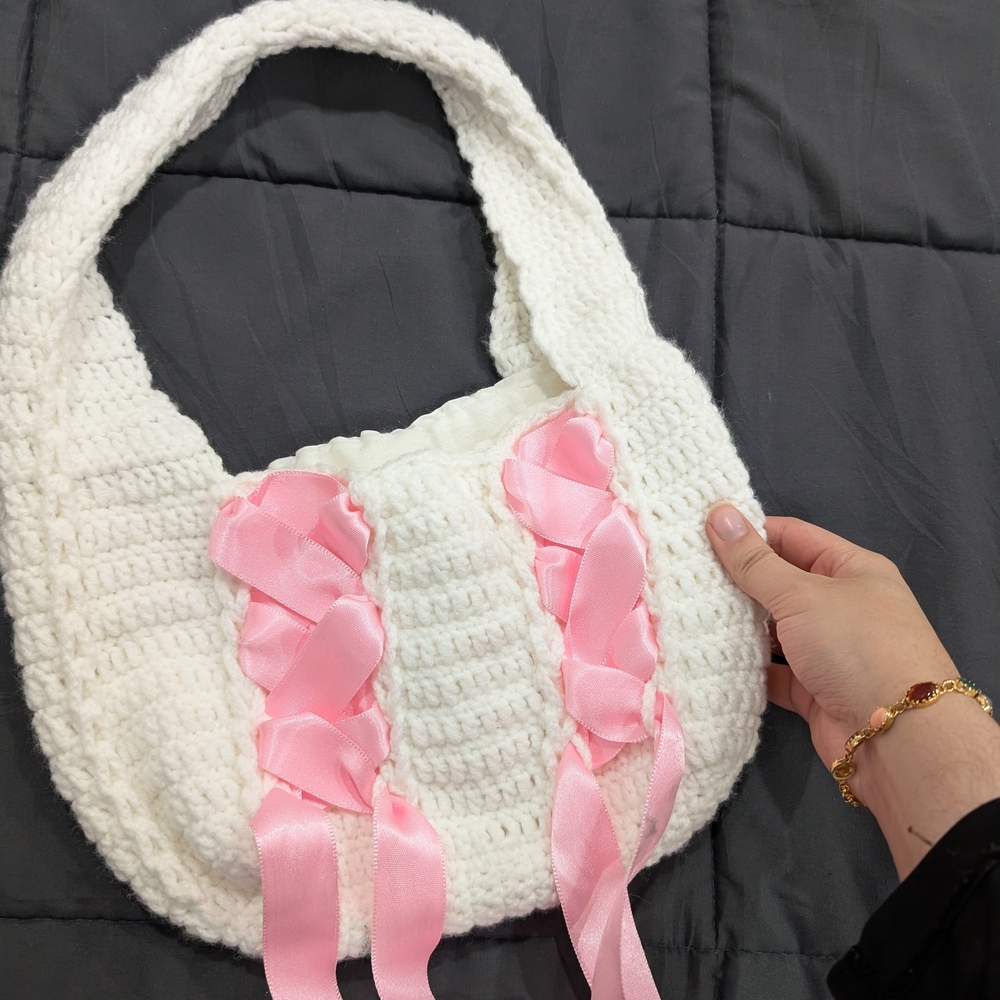White and Pink Knit Shoulder Bag